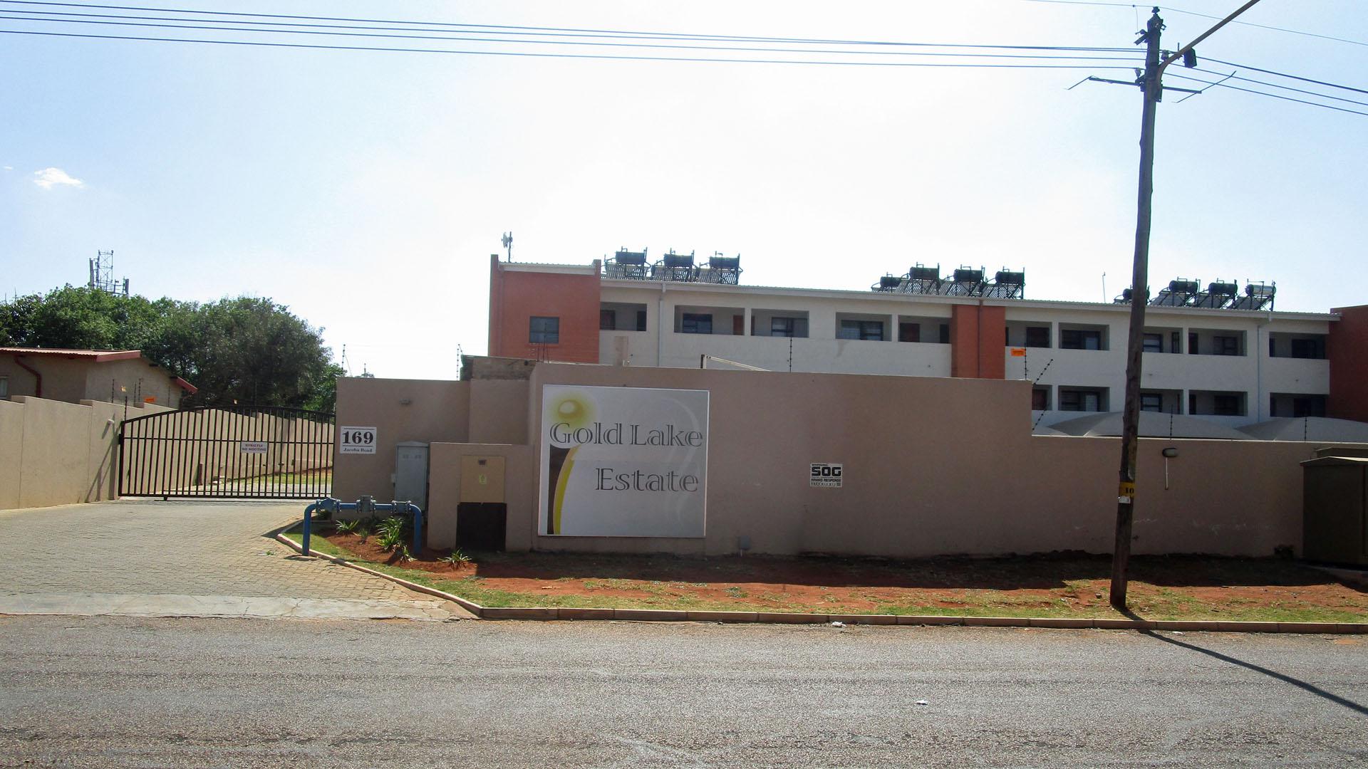 Front View of property in Germiston