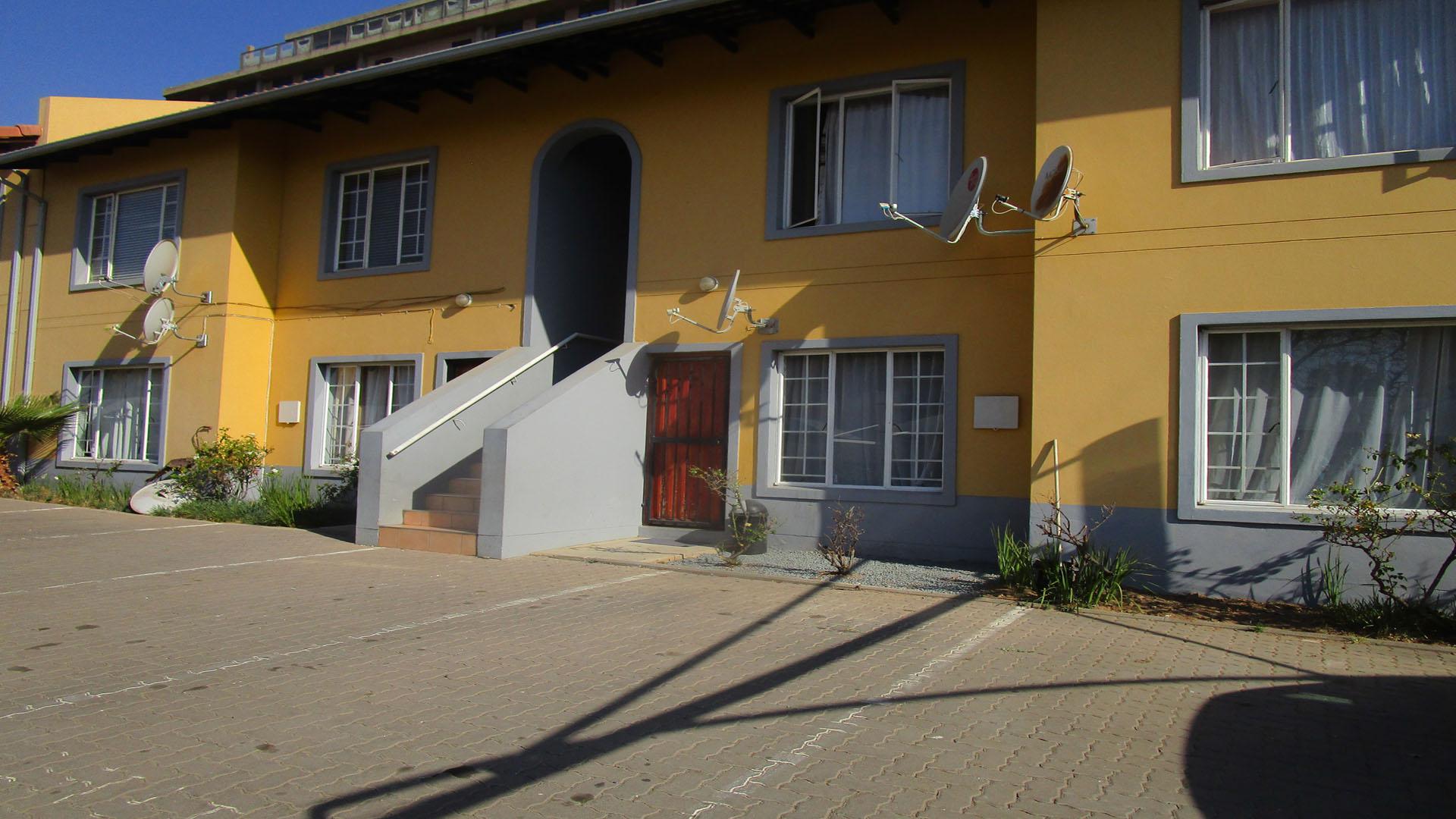 Front View of property in Randburg