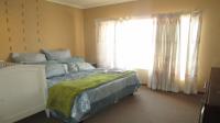 Main Bedroom - 17 square meters of property in Randburg