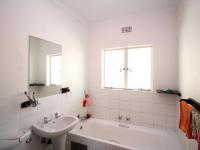 Bathroom 1 - 4 square meters of property in Randburg