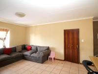 Lounges - 20 square meters of property in Randburg