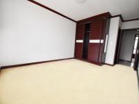 Main Bedroom - 16 square meters of property in Summerset