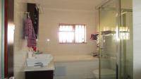 Bathroom 1 - 7 square meters of property in Summerset