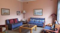 Lounges - 28 square meters of property in Kenwyn