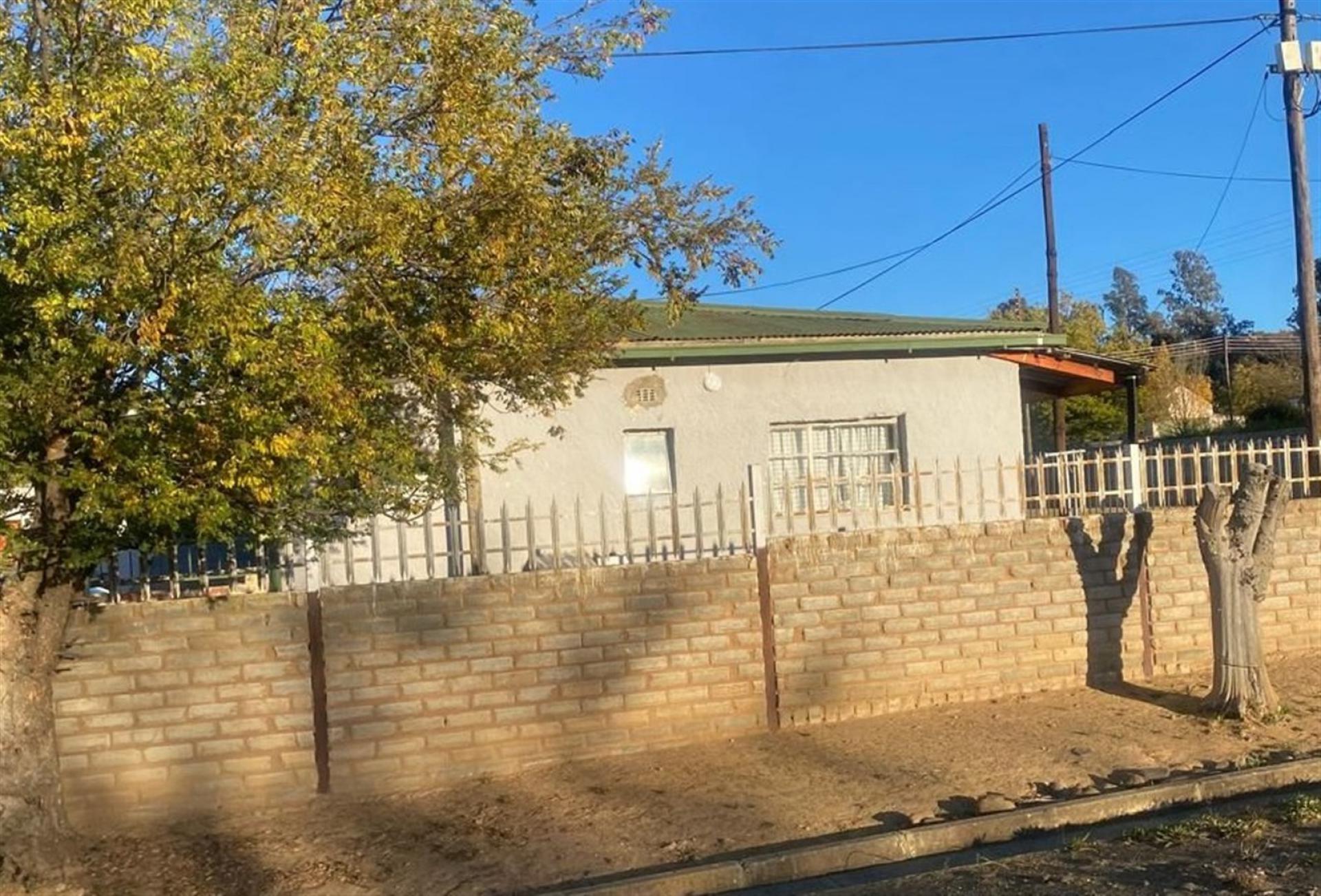 Front View of property in Molteno