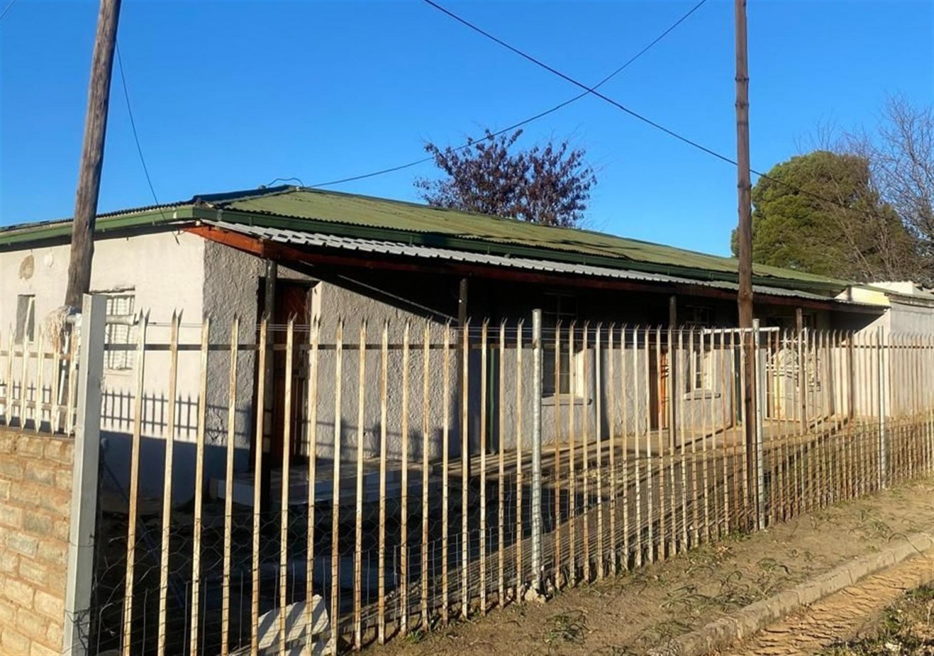 Front View of property in Molteno