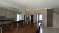 Dining Room - 17 square meters of property in Thatchfield Hills Estate