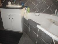 Bathroom 2 - 6 square meters of property in Meyersdal