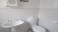 Bathroom 1 - 5 square meters of property in Meyersdal