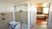 Bathroom 1 - 5 square meters of property in Meyersdal