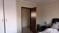 Bed Room 1 of property in Mmabatho