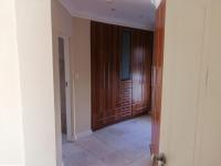 Main Bedroom of property in Summerstrand