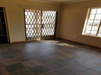 Bed Room 2 - 11 square meters of property in Waterval East