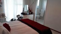 Bed Room 1 - 8 square meters of property in Heather Park