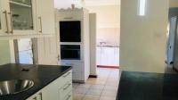 Kitchen - 15 square meters of property in Heather Park