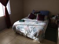 Bed Room 1 of property in Kwamakhutha