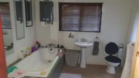 Bathroom 1 of property in Groot Marico