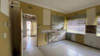 Kitchen - 16 square meters of property in Florida