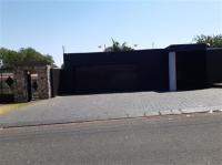 Front View of property in Wendywood