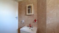 Bathroom 1 - 11 square meters of property in Florida North