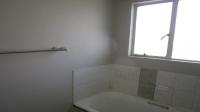 Main Bathroom - 5 square meters of property in Northgate (JHB)