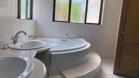 Main Bathroom - 12 square meters of property in Aspen Hills