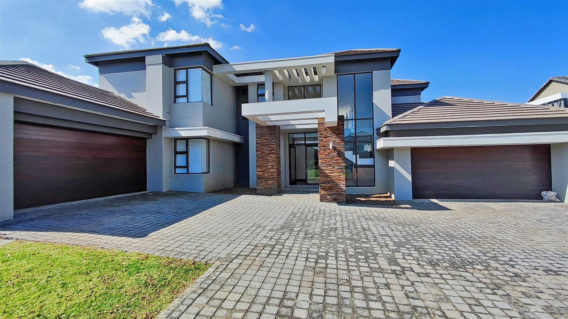 Front View of property in Helderwyk Estate