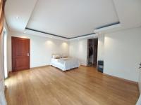Main Bedroom of property in Helderwyk Estate