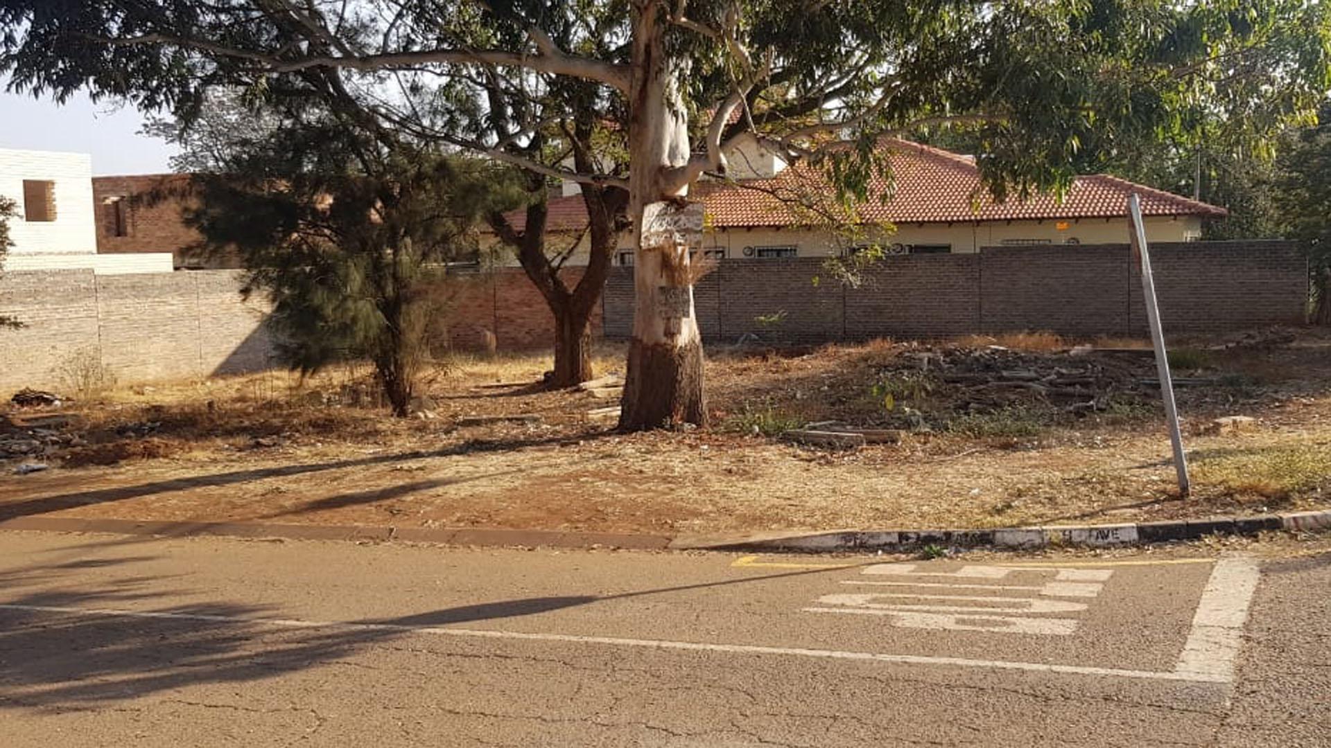 Front View of property in Fairlands