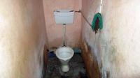 Bathroom 1 - 2 square meters of property in Wentworth 