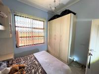 Bed Room 1 - 14 square meters of property in Rust Ter Vaal