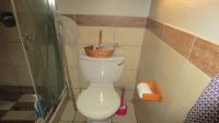 Main Bathroom - 4 square meters of property in Kempton Park