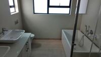 Main Bathroom - 7 square meters of property in Vaalpark