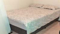 Bed Room 1 - 15 square meters of property in Ennerdale