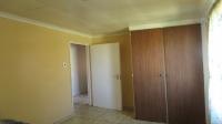 Bed Room 1 - 10 square meters of property in Ennerdale South