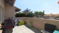 Balcony - 5 square meters of property in Edenvale