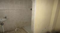 Bathroom 1 - 12 square meters of property in Selection park
