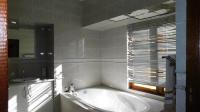 Main Bathroom - 12 square meters of property in Dainfern Valley