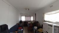 Bed Room 1 - 13 square meters of property in Kensington - JHB
