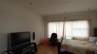 Main Bedroom - 30 square meters of property in Kensington - JHB