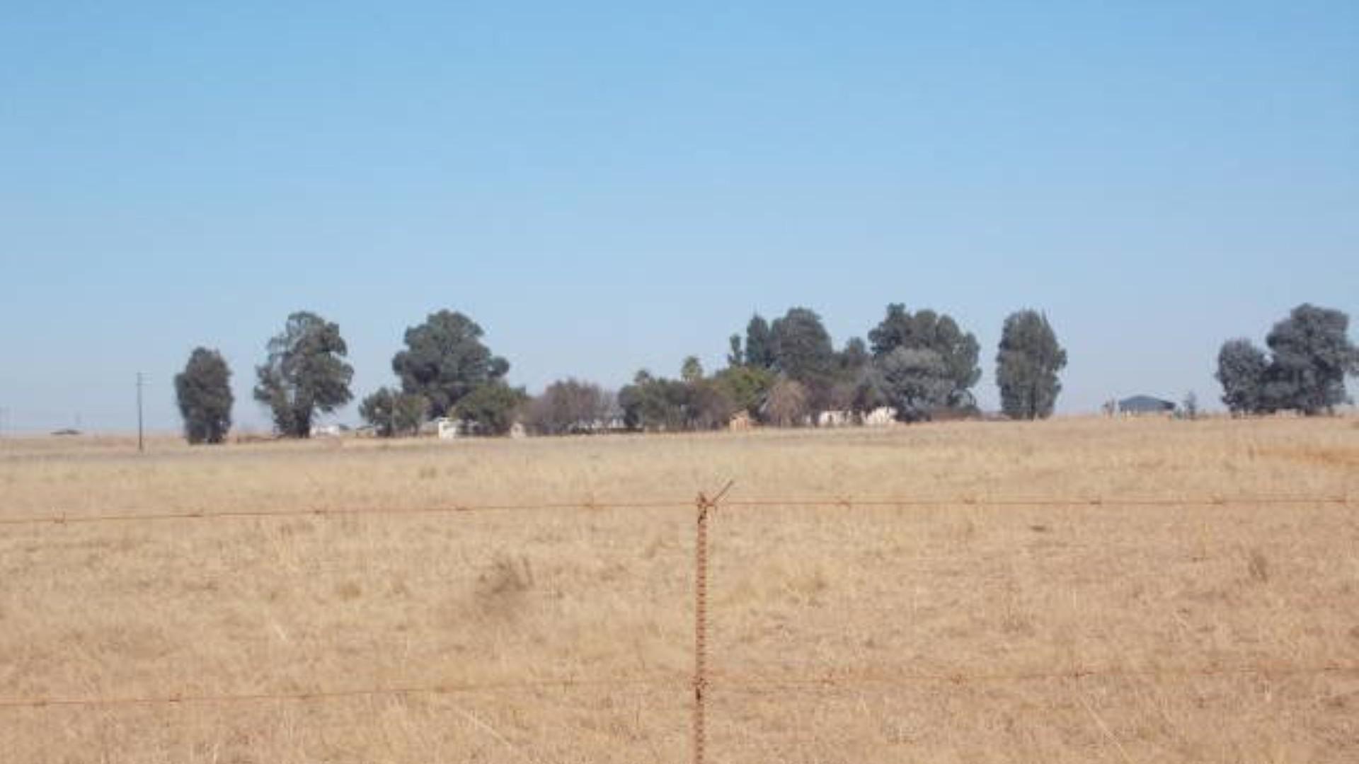 Front View of property in Elandspoort