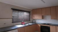 Kitchen - 15 square meters of property in Honeydew Manor