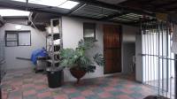 Patio - 98 square meters of property in Sonland Park