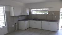 Kitchen - 17 square meters of property in Sonland Park