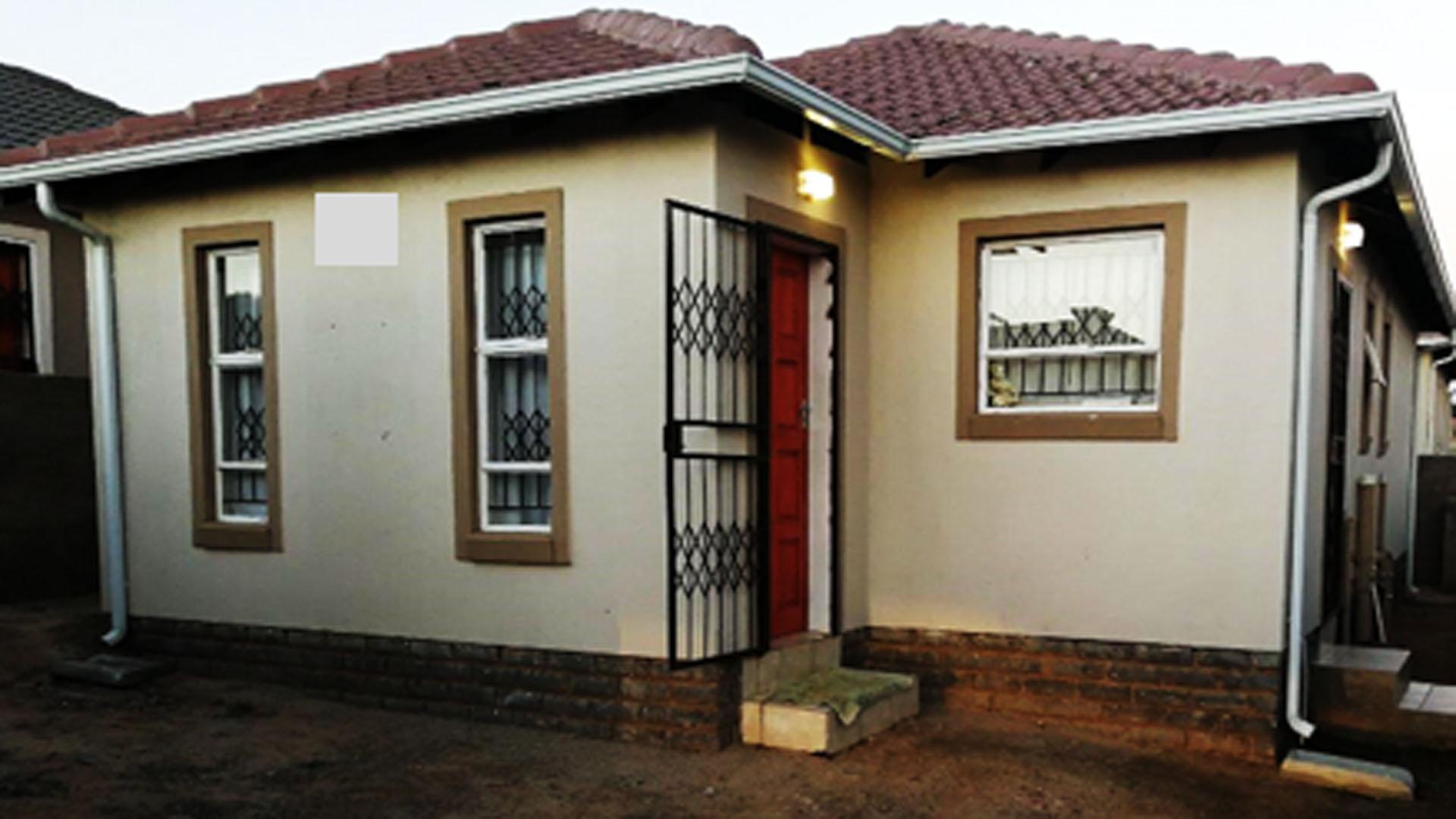 Front View of property in Duvha Park