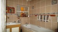 Bathroom 1 - 6 square meters of property in Wierdapark