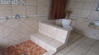 Main Bathroom - 14 square meters of property in Parkrand