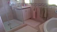 Bathroom 1 - 8 square meters of property in Uniondale
