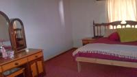 Bed Room 1 - 30 square meters of property in Uniondale