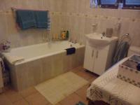 Bathroom 2 - 9 square meters of property in Glenmore (KZN)